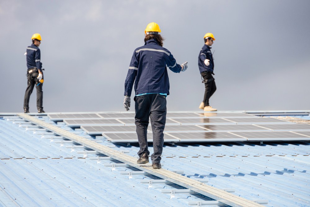 A Roof Safety Checklist To Consider For Your Commercial Building