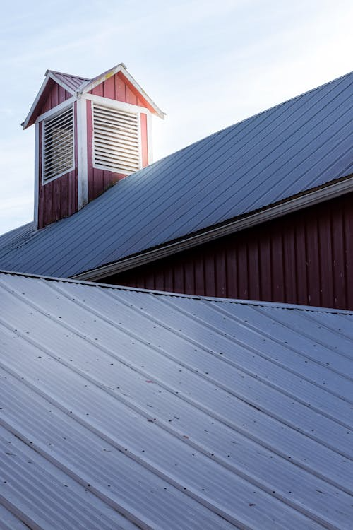commercial roofing contractor in Tampa